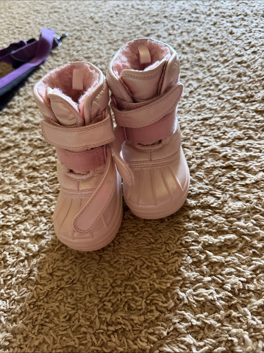 Children’s place pink snow boots